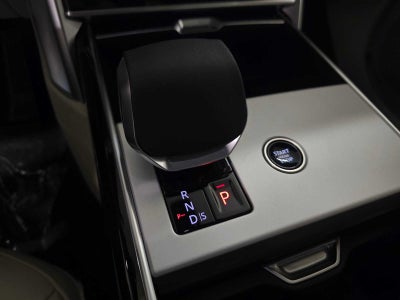 2026 Land Rover Range Rover SE