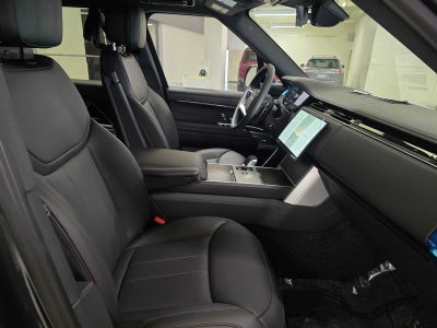 2026 Land Rover Range Rover SE