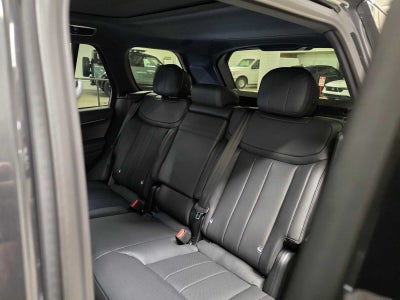 2026 Land Rover Range Rover SE