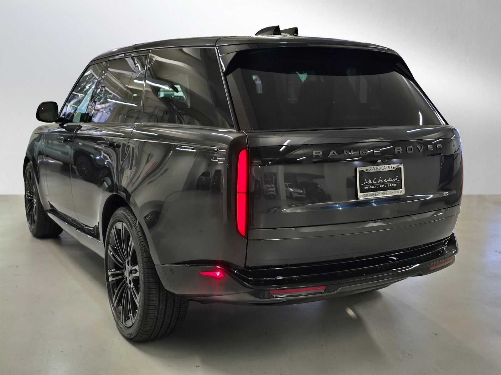 2026 Land Rover Range Rover SE