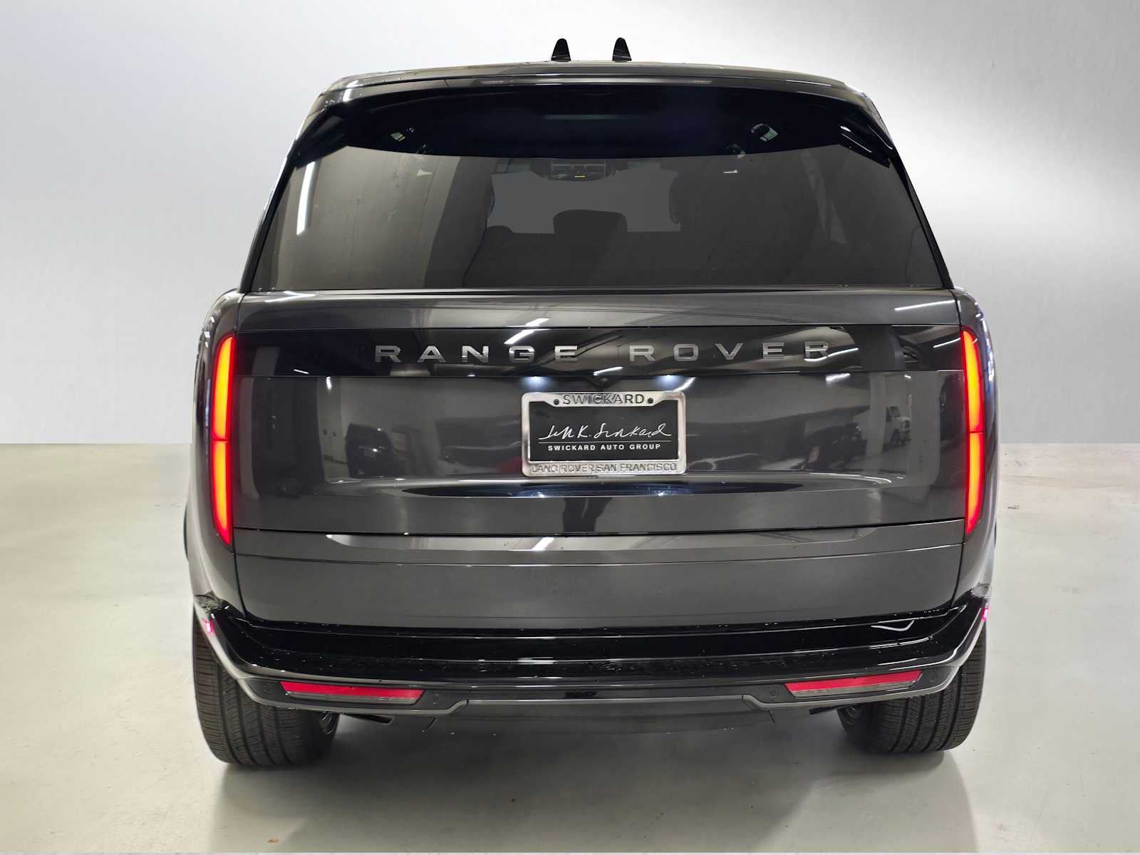 2026 Land Rover Range Rover SE