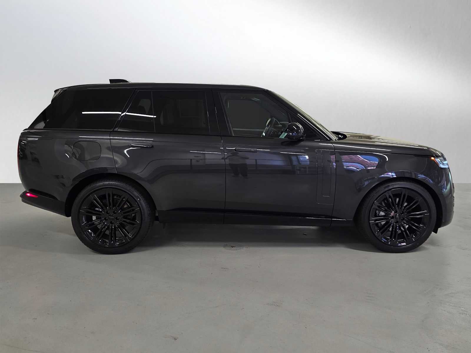 2026 Land Rover Range Rover SE