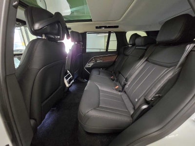 2026 Land Rover Range Rover SE