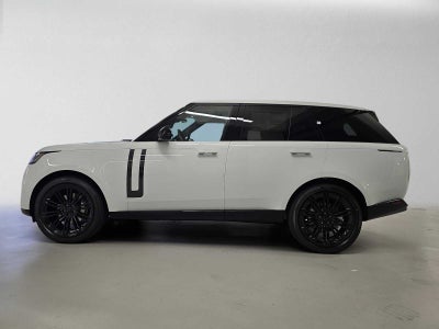 2026 Land Rover Range Rover SE