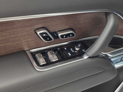 2026 Land Rover Range Rover SE