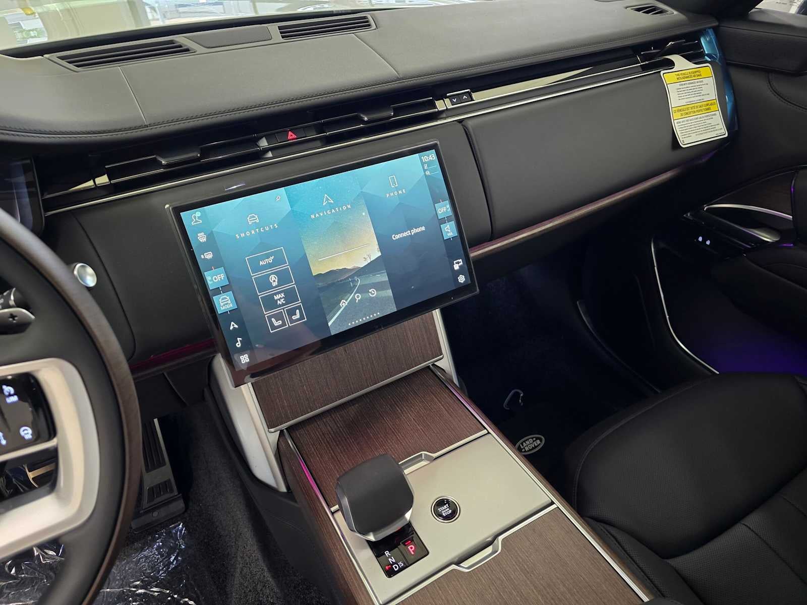 2026 Land Rover Range Rover SE