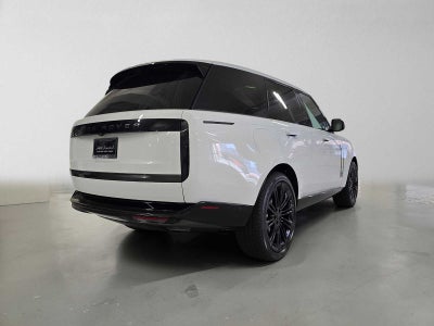2026 Land Rover Range Rover SE