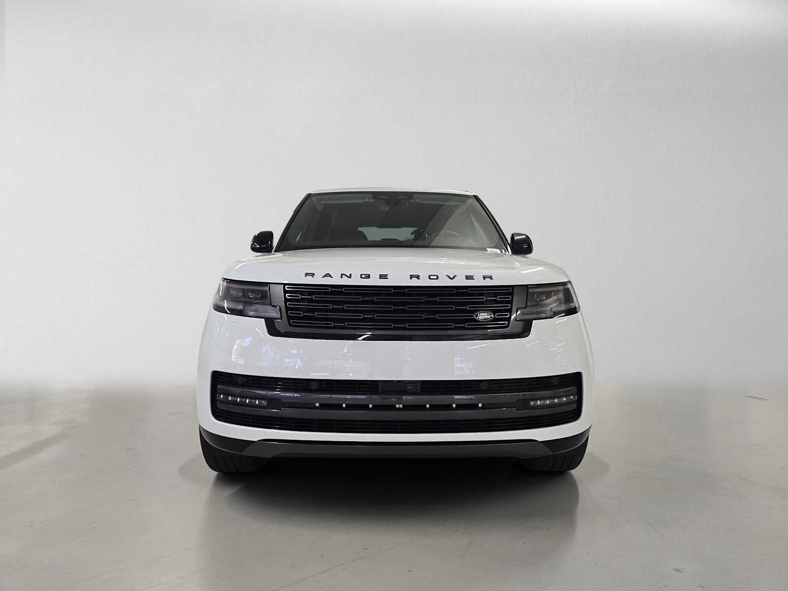 2026 Land Rover Range Rover SE