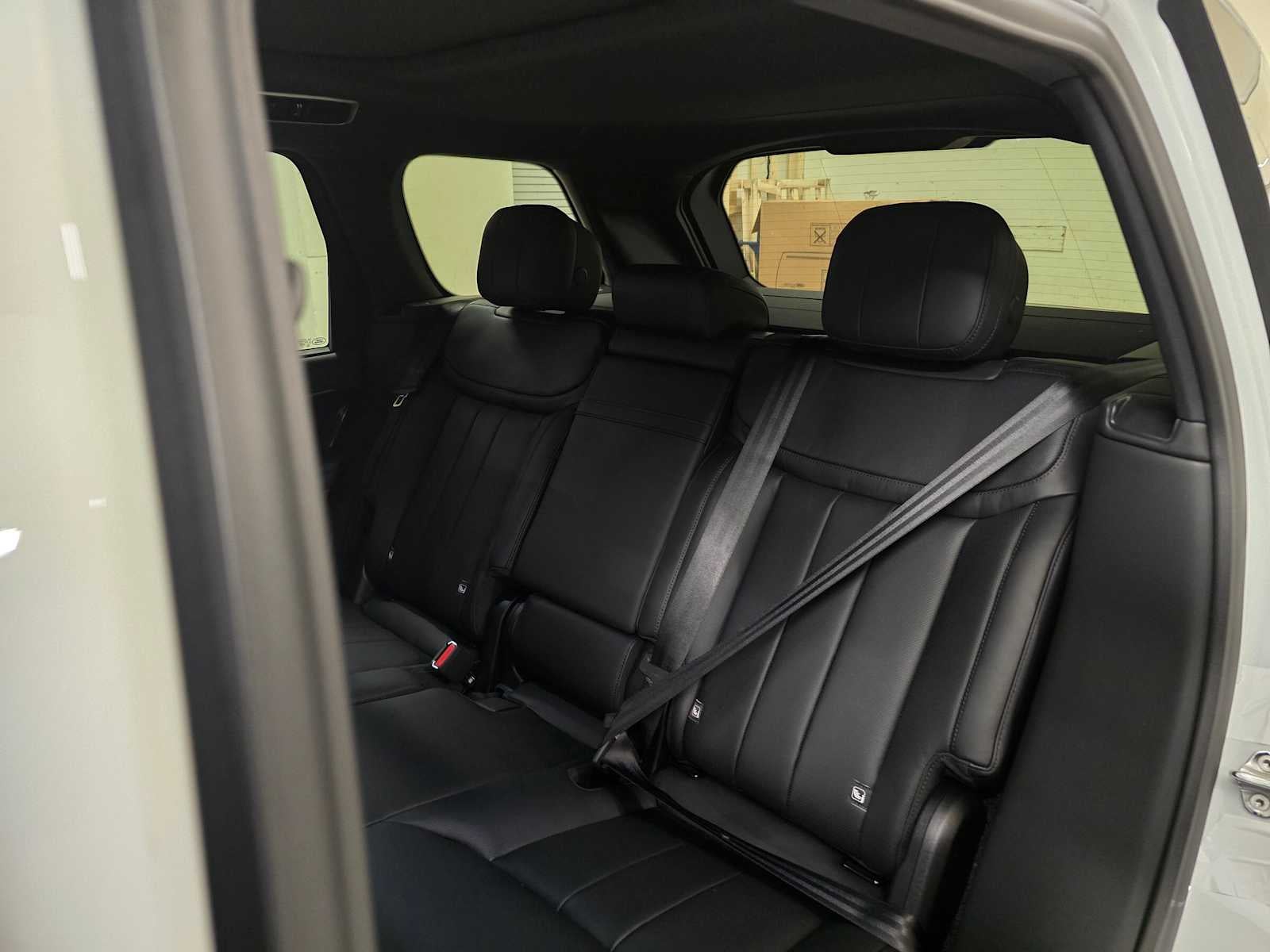 2026 Land Rover Range Rover SE