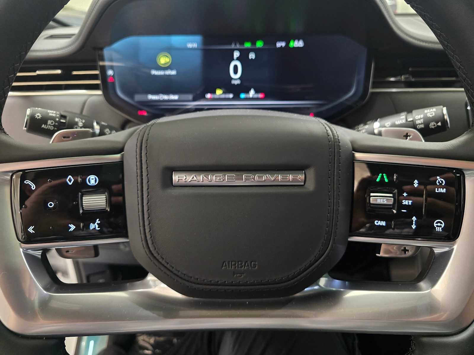 2026 Land Rover Range Rover SE