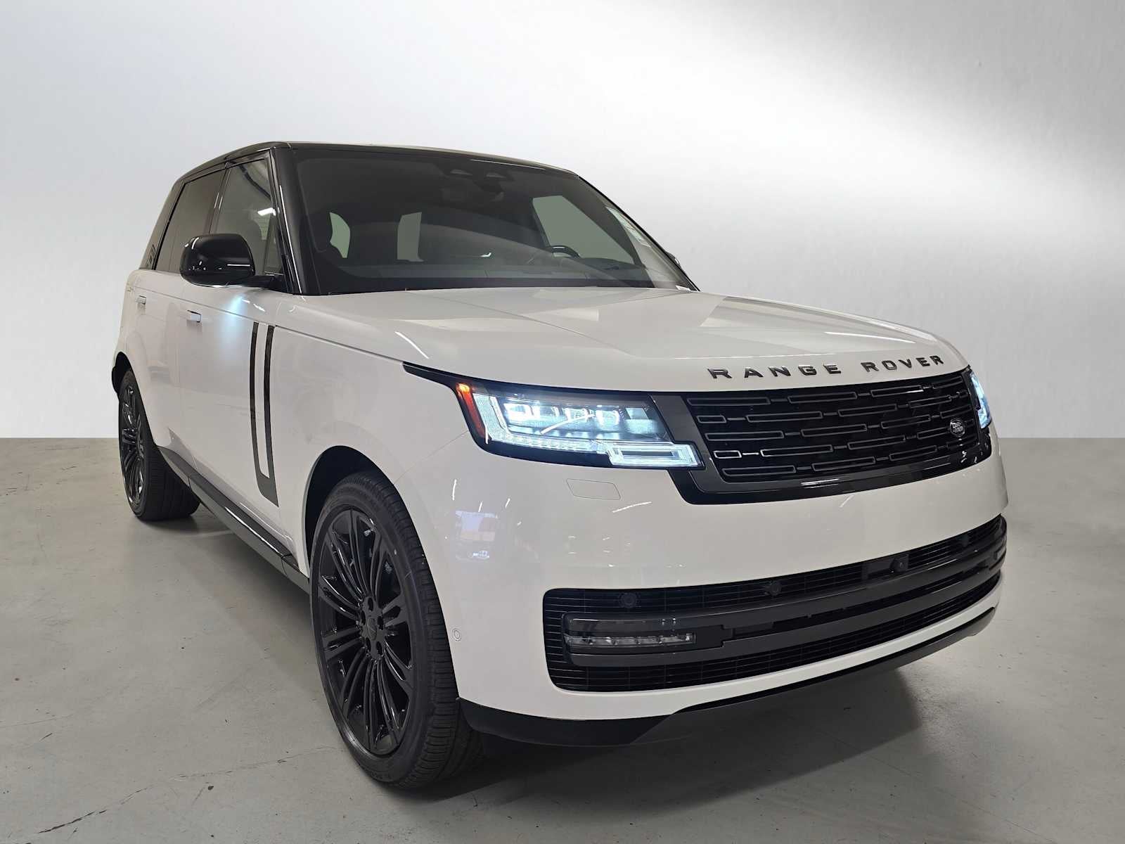 2026 Land Rover Range Rover SE