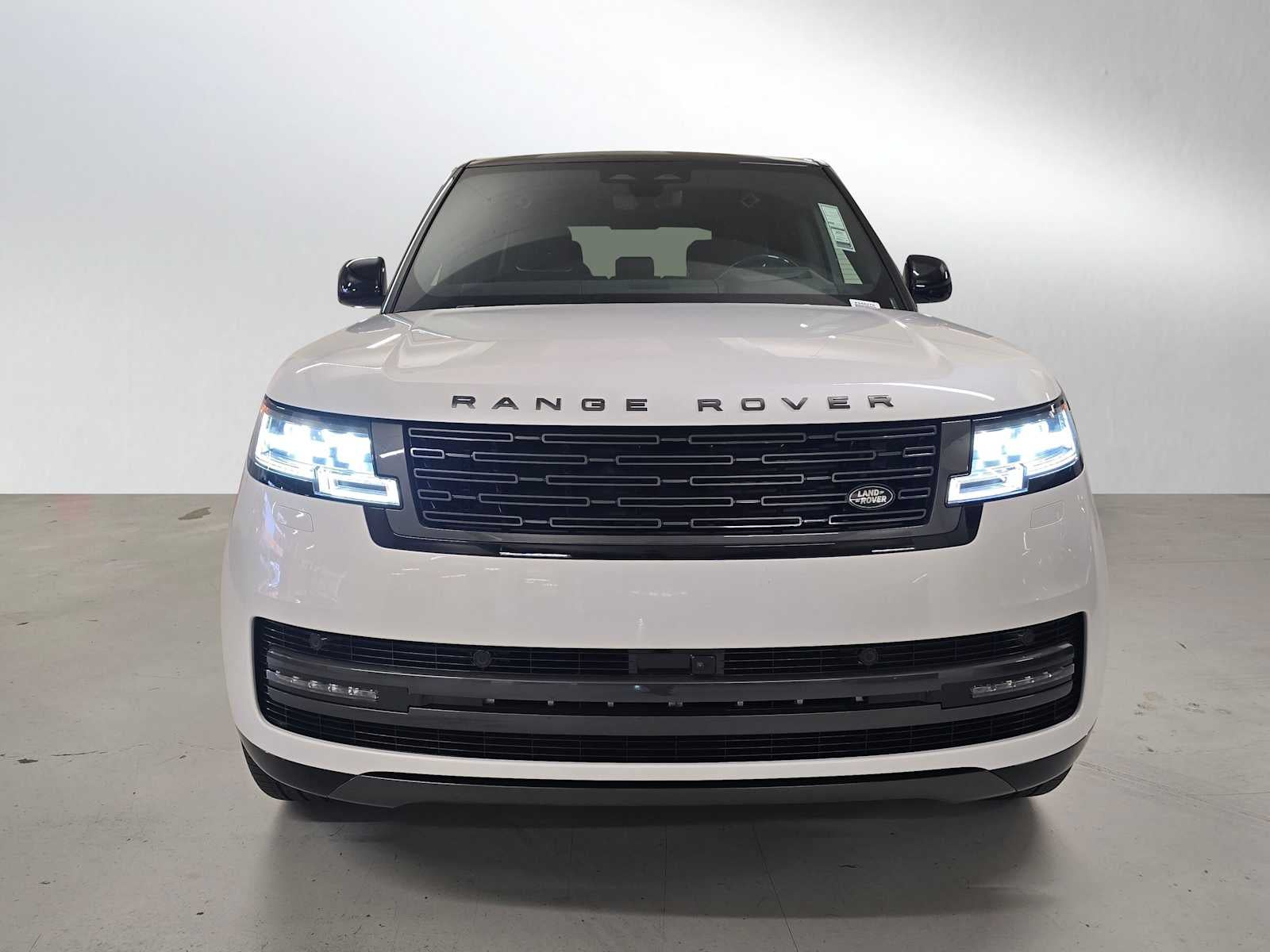 2026 Land Rover Range Rover SE