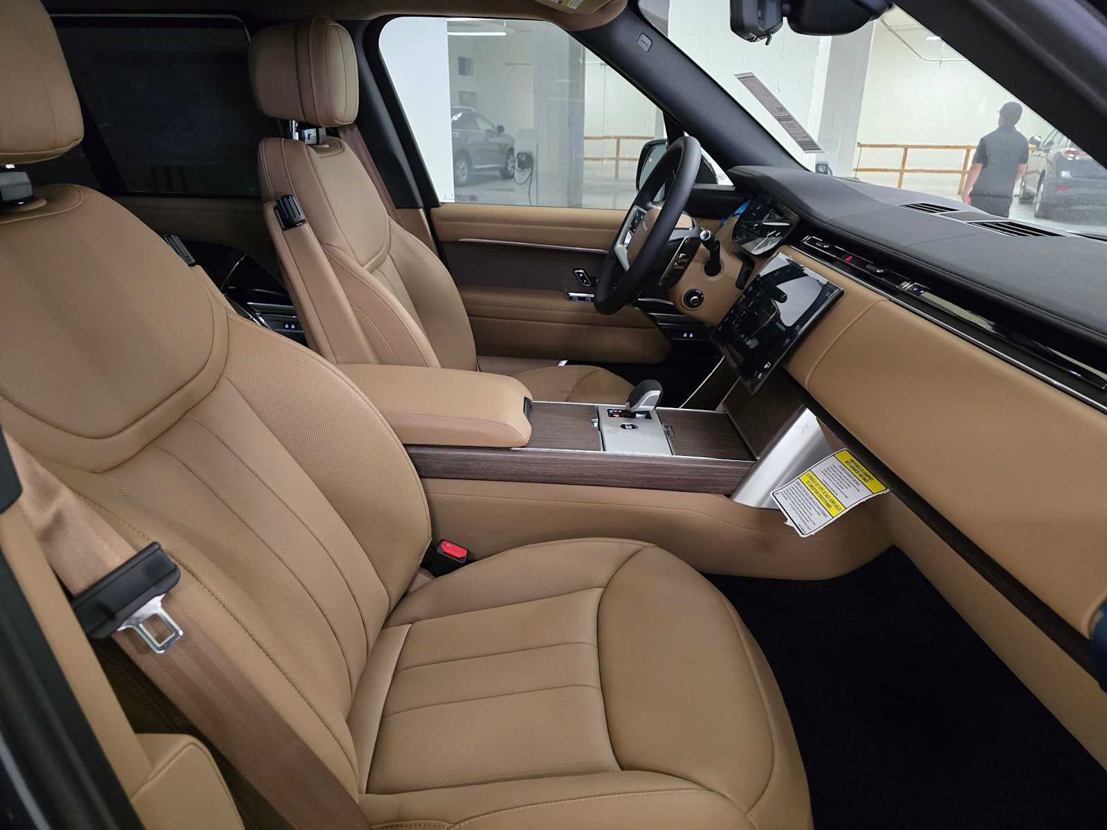 2026 Land Rover Range Rover SE