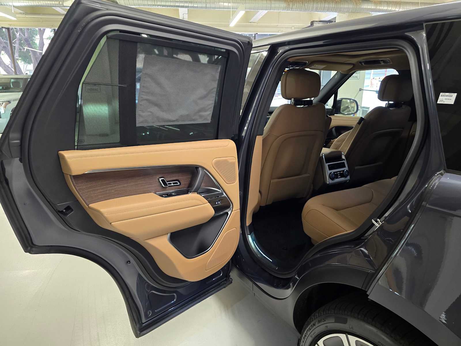 2026 Land Rover Range Rover SE