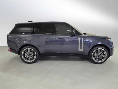 2026 Land Rover Range Rover SE