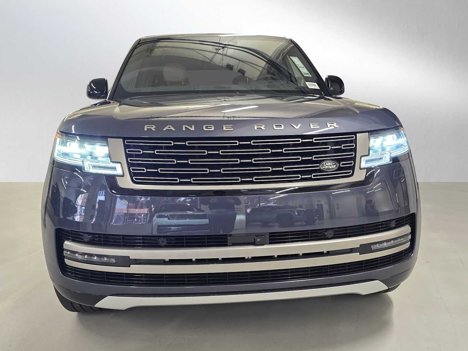 2026 Land Rover Range Rover SE