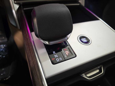 2026 Land Rover Range Rover SE