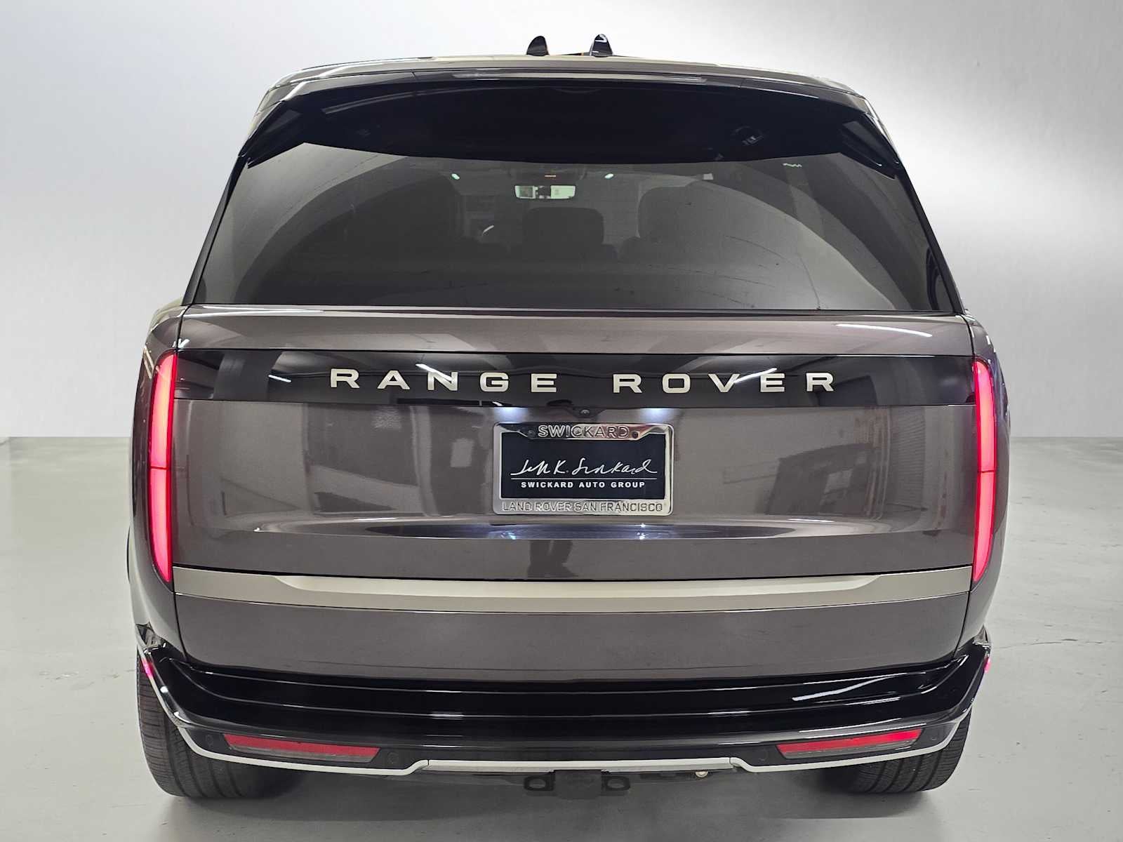 2026 Land Rover Range Rover SE