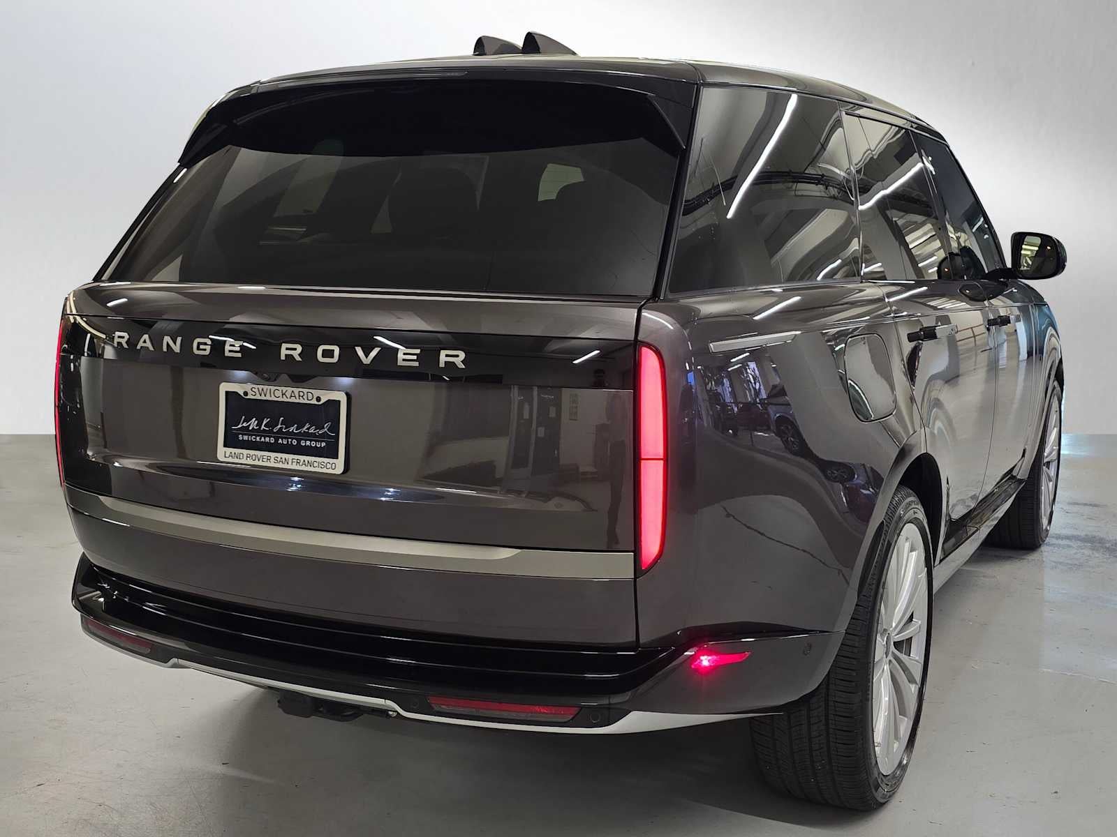 2026 Land Rover Range Rover SE