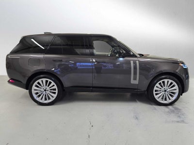 2026 Land Rover Range Rover SE