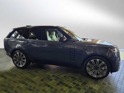 2026 Land Rover Range Rover SE