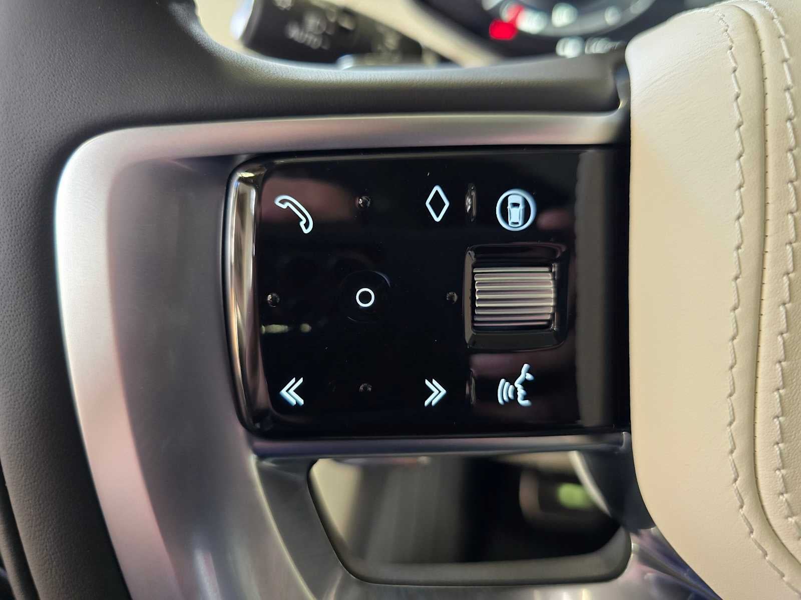 2026 Land Rover Range Rover SE
