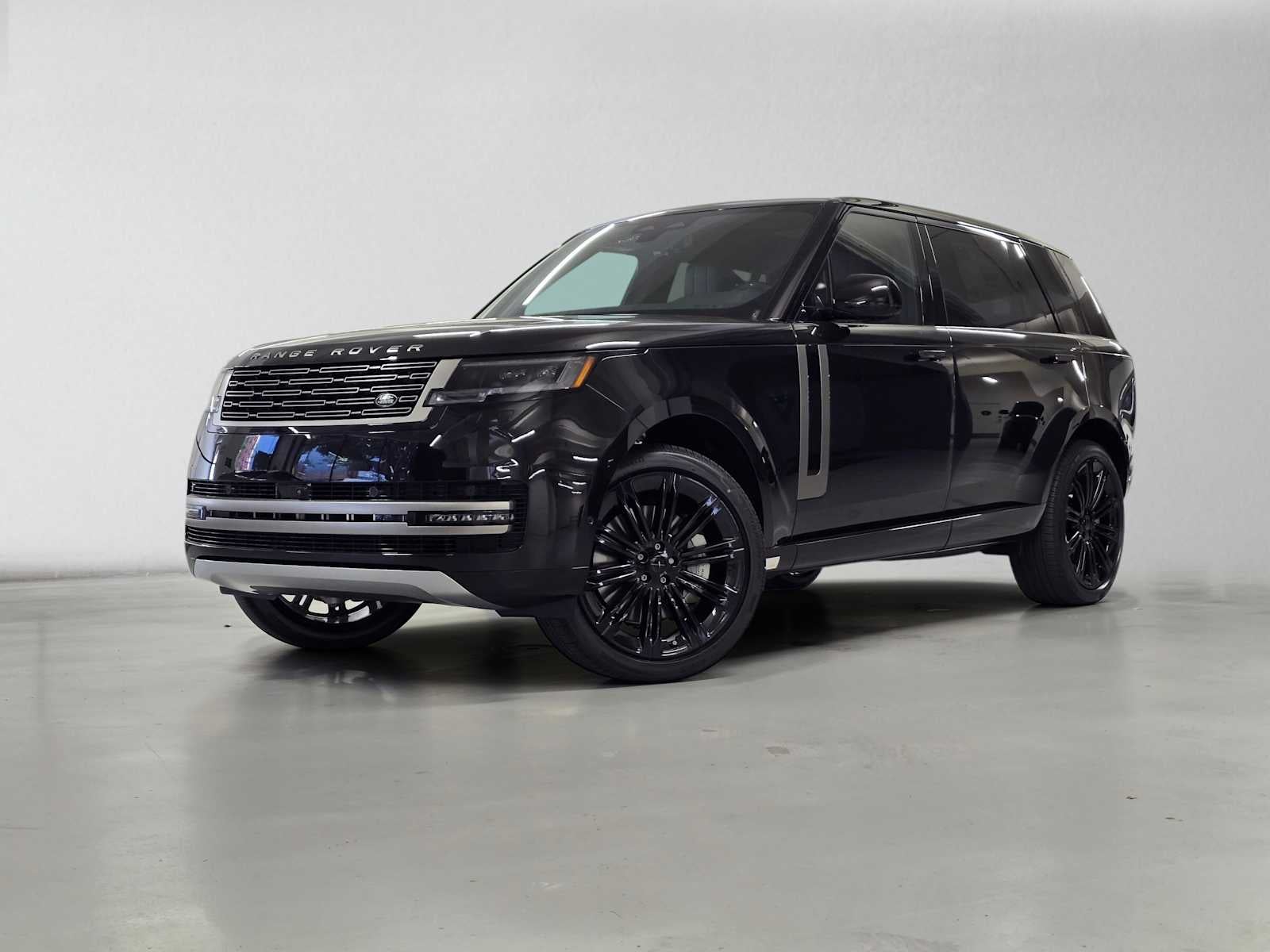 2026 Land Rover Range Rover SE