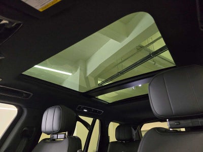 2026 Land Rover Range Rover SE