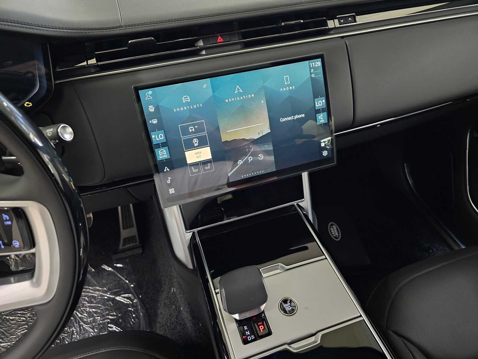 2026 Land Rover Range Rover SE