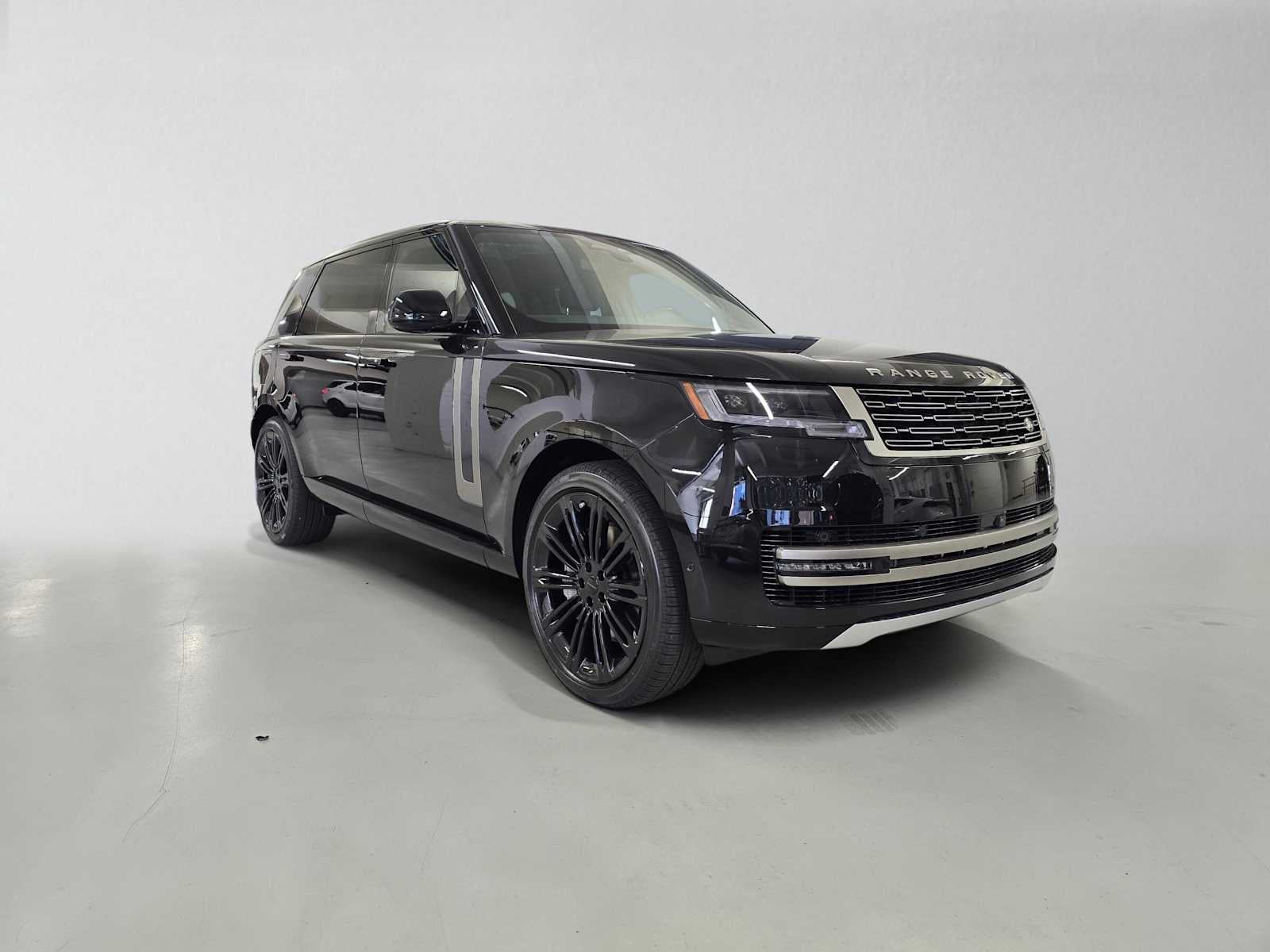 2026 Land Rover Range Rover SE