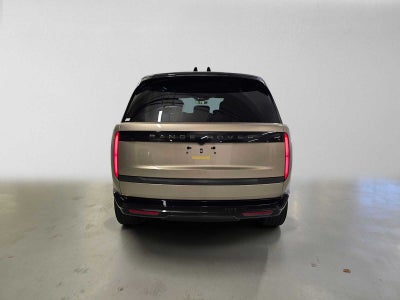 2026 Land Rover Range Rover SE