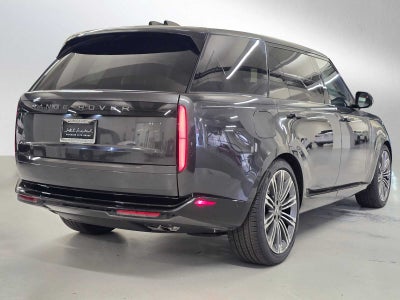 2025 Land Rover Range Rover SE