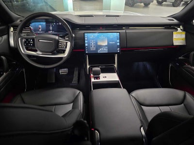 2025 Land Rover Range Rover SE
