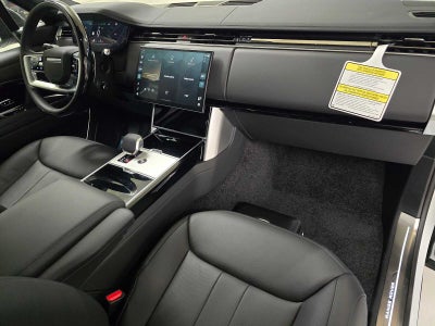 2026 Land Rover Range Rover SE