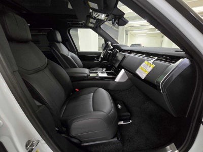 2026 Land Rover Range Rover SE