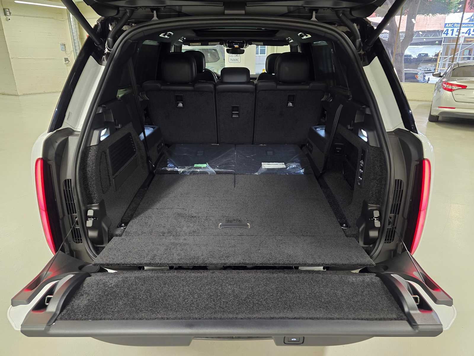 2026 Land Rover Range Rover SE