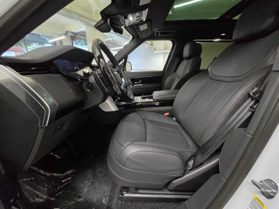 2026 Land Rover Range Rover SE