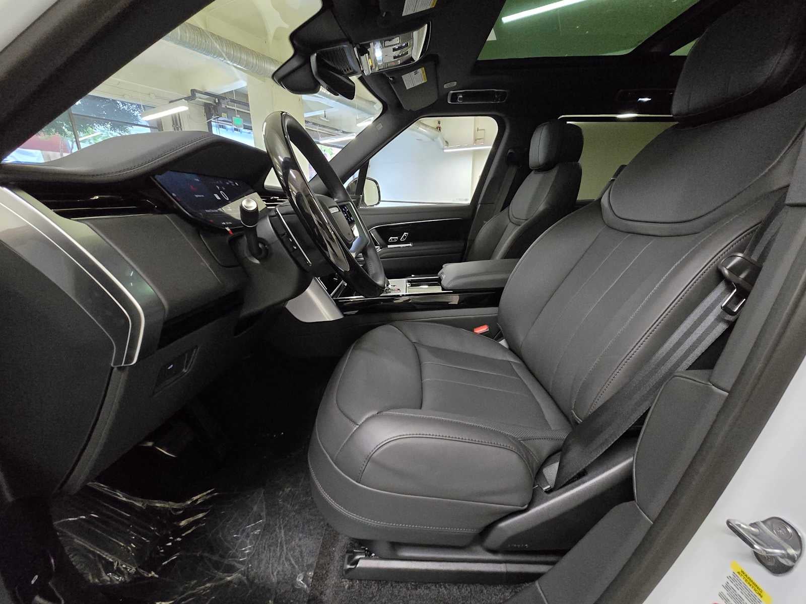 2026 Land Rover Range Rover SE