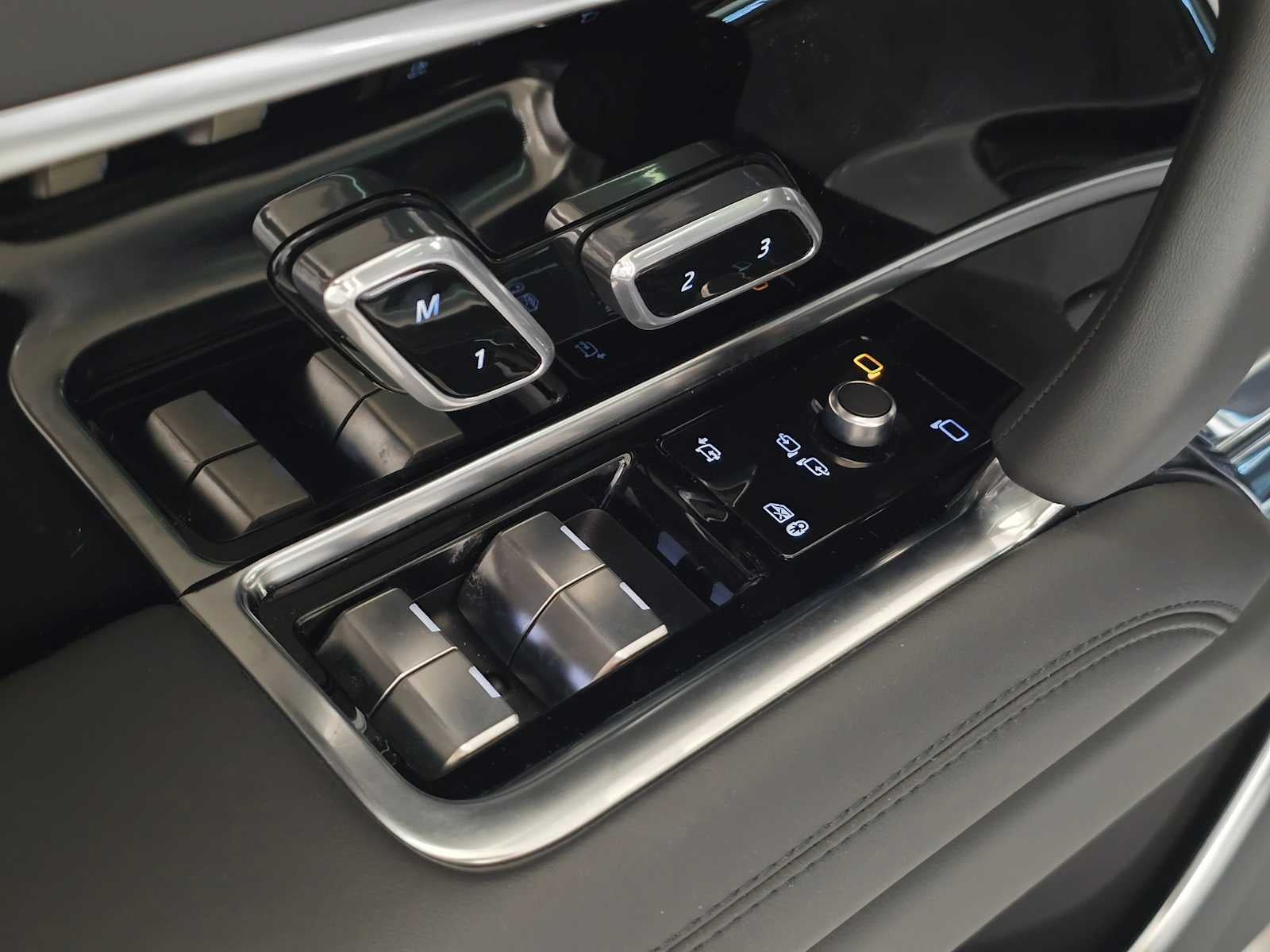 2026 Land Rover Range Rover SE