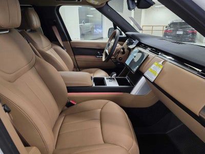 2026 Land Rover Range Rover SE