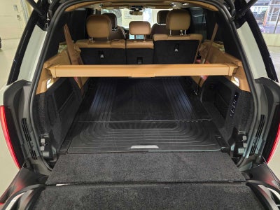 2026 Land Rover Range Rover SE