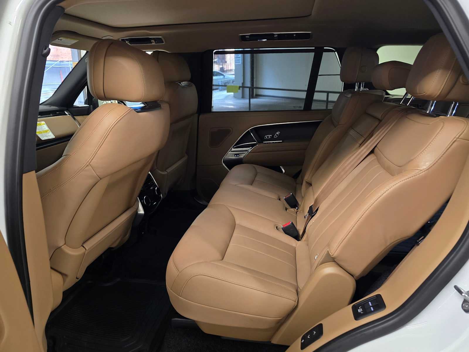 2026 Land Rover Range Rover SE