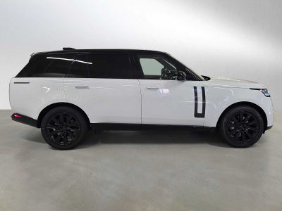 2026 Land Rover Range Rover SE