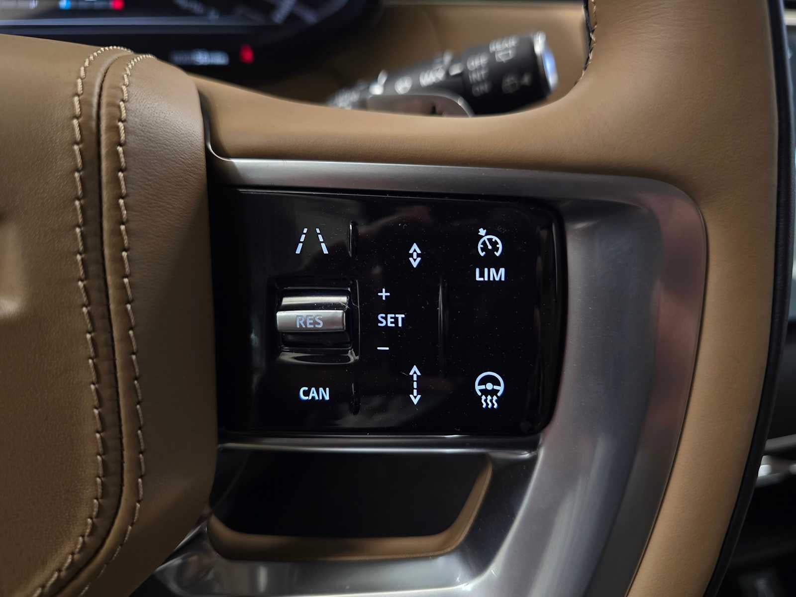 2026 Land Rover Range Rover SE