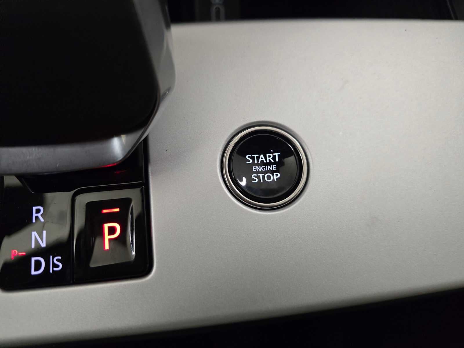 2026 Land Rover Range Rover SE