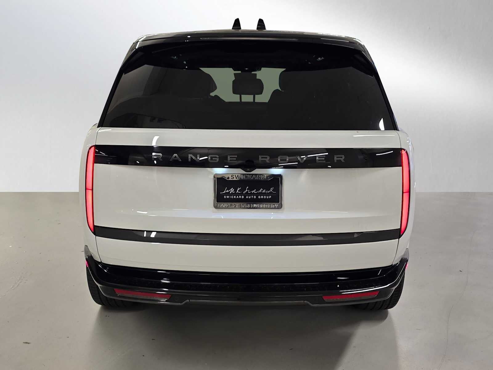 2026 Land Rover Range Rover SE