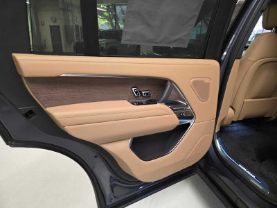 2026 Land Rover Range Rover SE