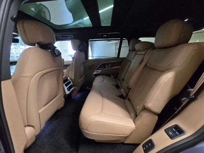 2026 Land Rover Range Rover SE