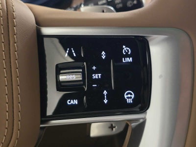 2026 Land Rover Range Rover SE