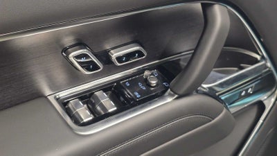 2026 Land Rover Range Rover SE